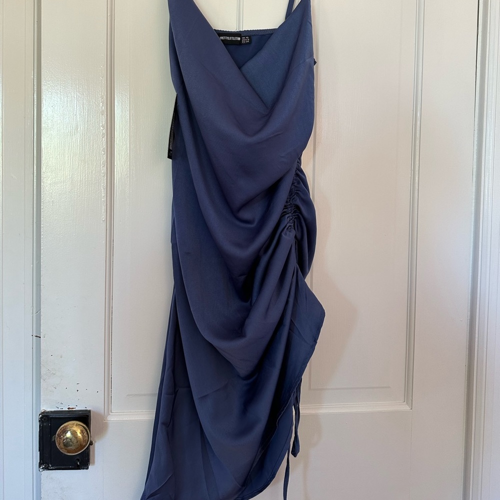 NWT pretty little thing blue midi-mini dress